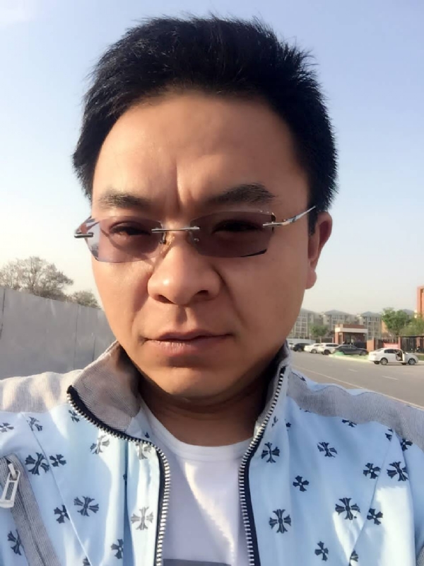 执着的等待的第一张照片--永安相亲网