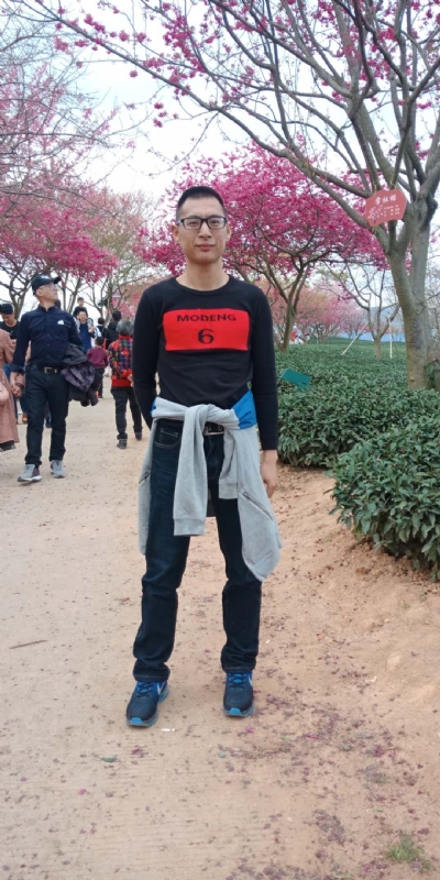 小梁的第二张照片--永安相亲网