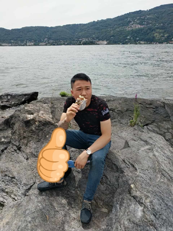 绚烂背后的平淡的第一张照片--永安相亲网