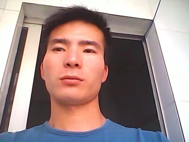 冰冻水果郎的第一张照片--永安相亲网