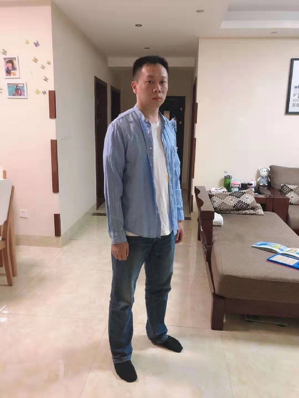 以勒的第一张照片--永安相亲网