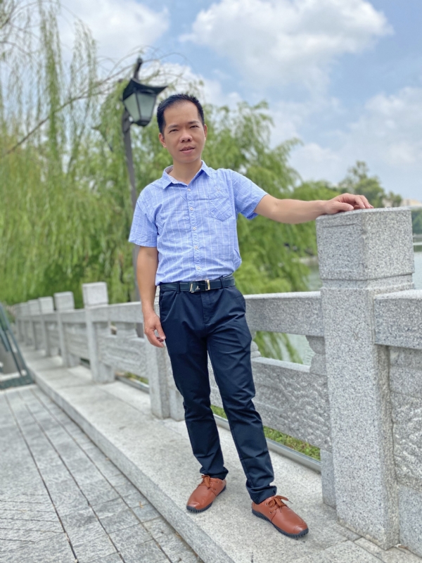 奇峰向阳的第一张照片--永安相亲网