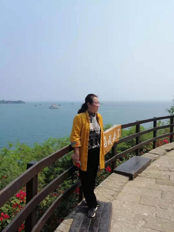 曦若半秋的第一张照片--永安相亲网
