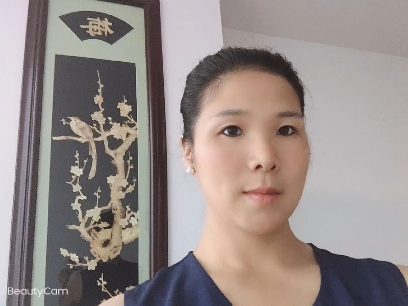 微笑的第一张照片--永安相亲网