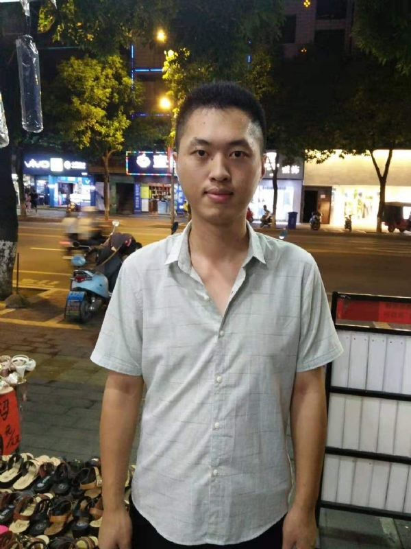 单身的雄鹰的第一张照片--永安相亲网