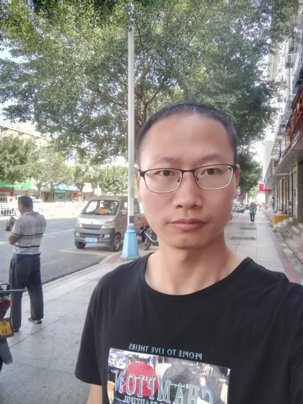 老虎的第一张照片--永安相亲网