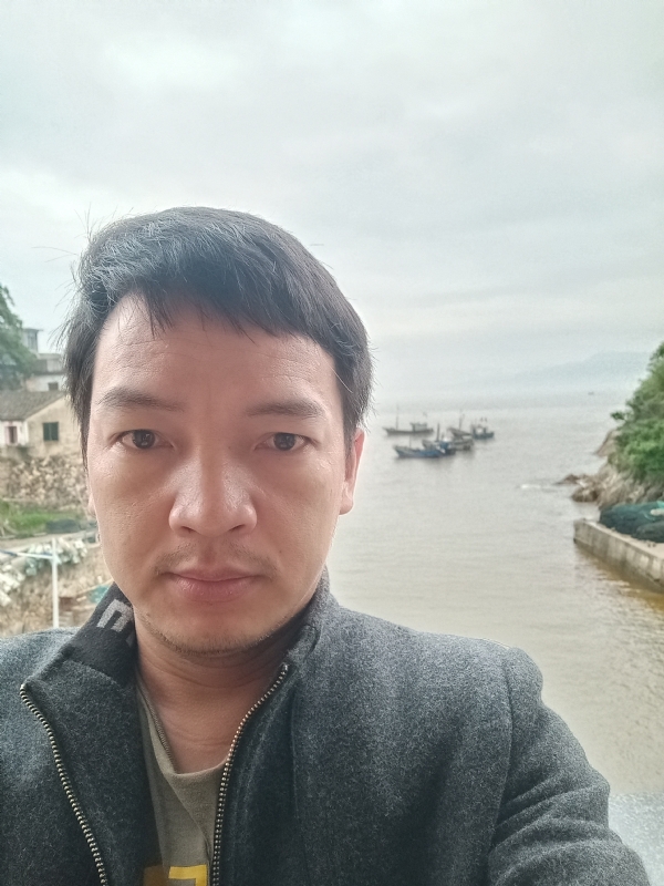 啊亮的第一张照片--永安相亲网