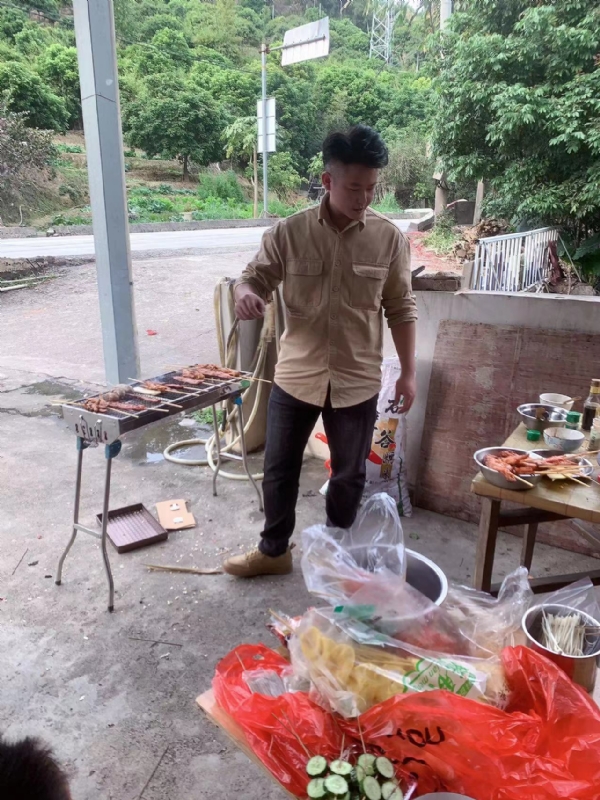 你黑我哟的第一张照片--永安相亲网