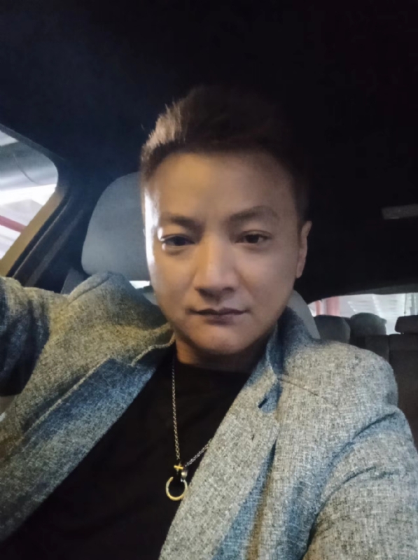 夜、有雨敲窗的第三张照片--永安相亲网